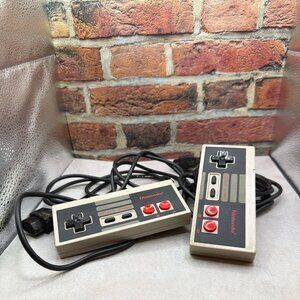 Nintendo NES Original Controllers Wired 7-Pin Plug Retro Gaming NOT TESTED